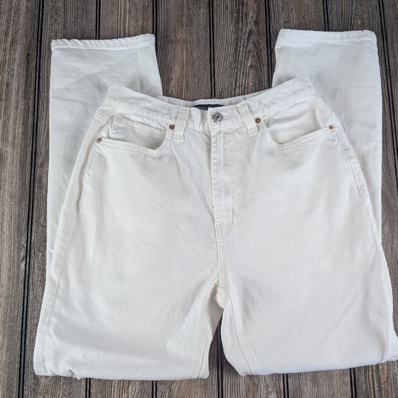 Juicy Couture Size 26 White Relaxed Jeans - Picture 2 of 13